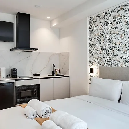 Agora Apartment *