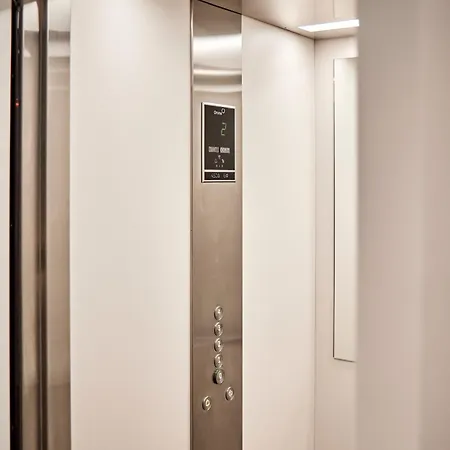 Agora Apartment *