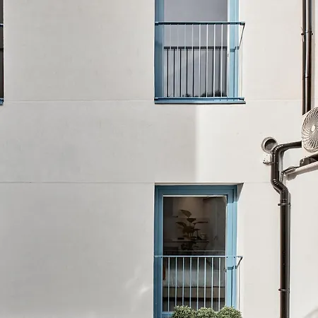 Agora Apartment *